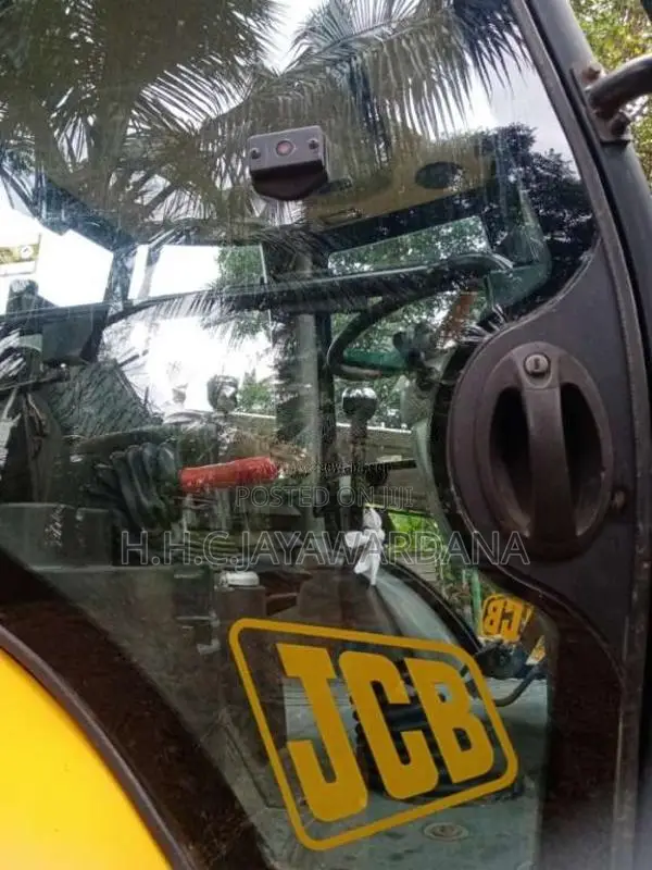 JCB 3CX 2003 Heavy-Duty (Used)