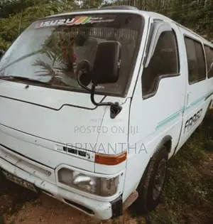 Isuzu Fargo 1988 Van (Used)