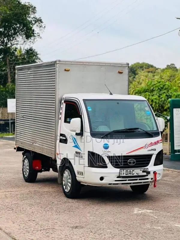 Tata Dimo Lokka 2016 Lorry (Used)