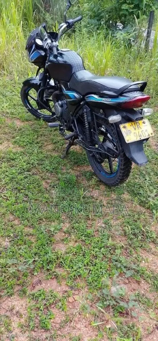 Bajaj Discoverri 2010 Motorbike (Used)