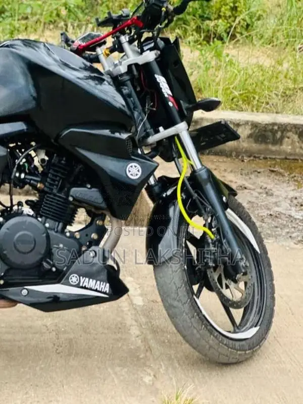 Yamaha FZ 2019 Motorbike (Used)
