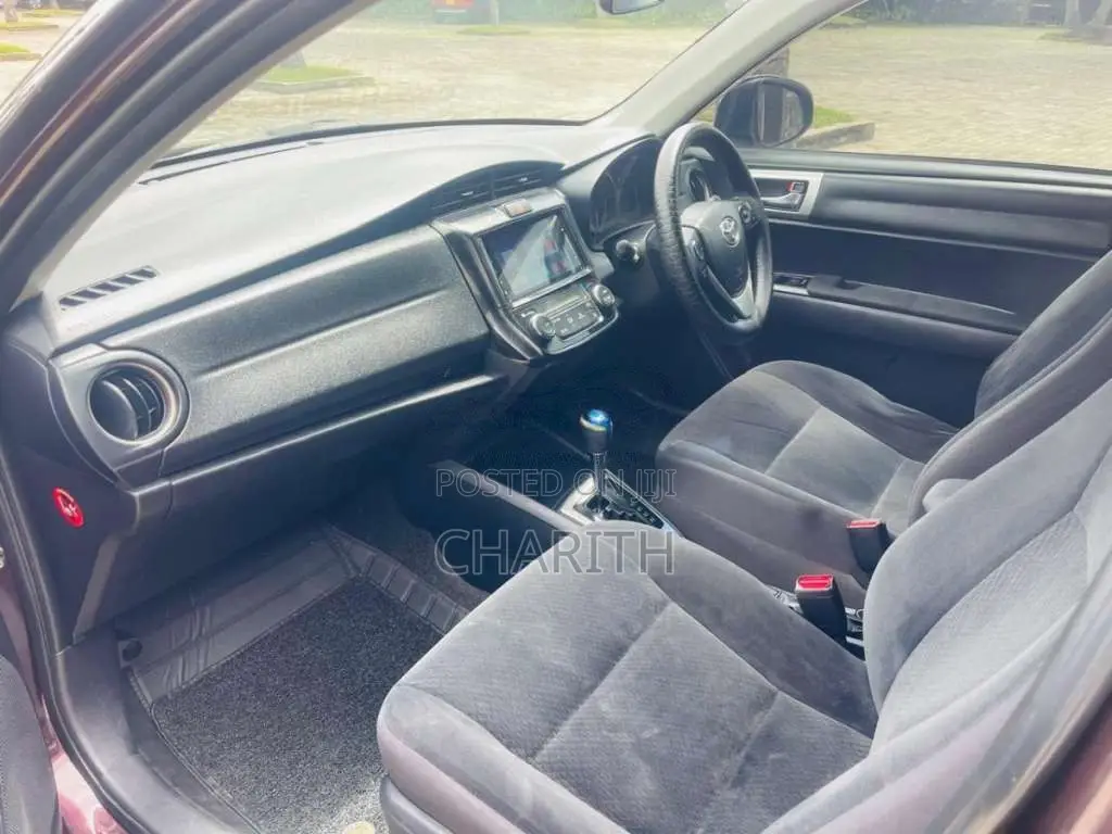 Toyota Axio 2014 Car (Used)