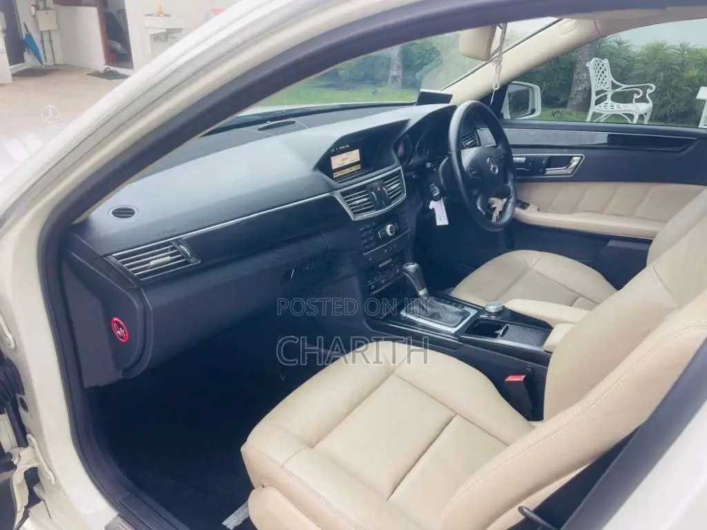 Mercedes-Benz E200 2011 Car (Used)