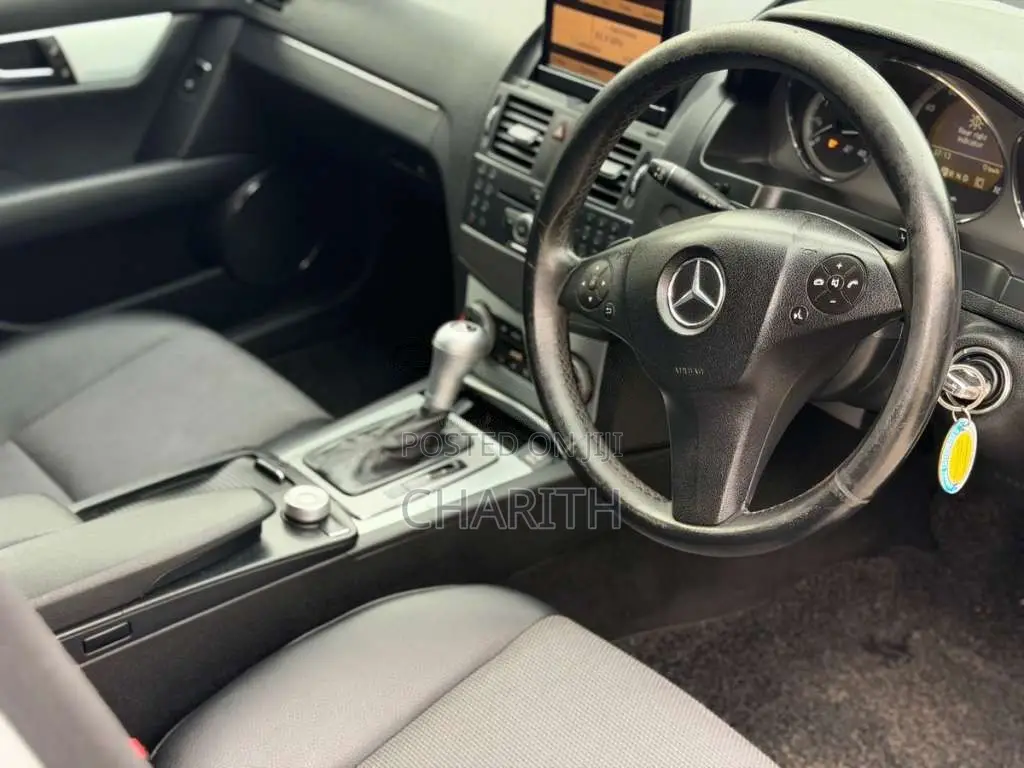 Mercedes-Benz C180 2010 Car (Used)