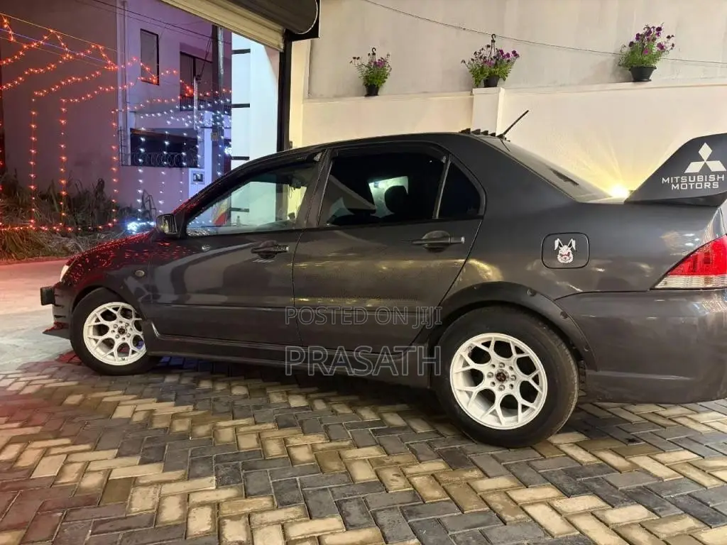 Mitsubishi Lancer Cs3 2010 Car (Used)