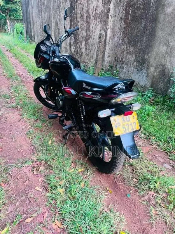 Bajaj Discover 100 2011 Motorbike (Used)
