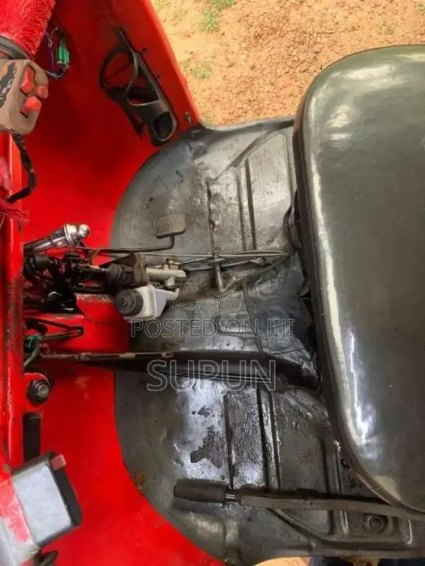 Bajaj RE 2 Stroke 2000 Three Wheel (Used)