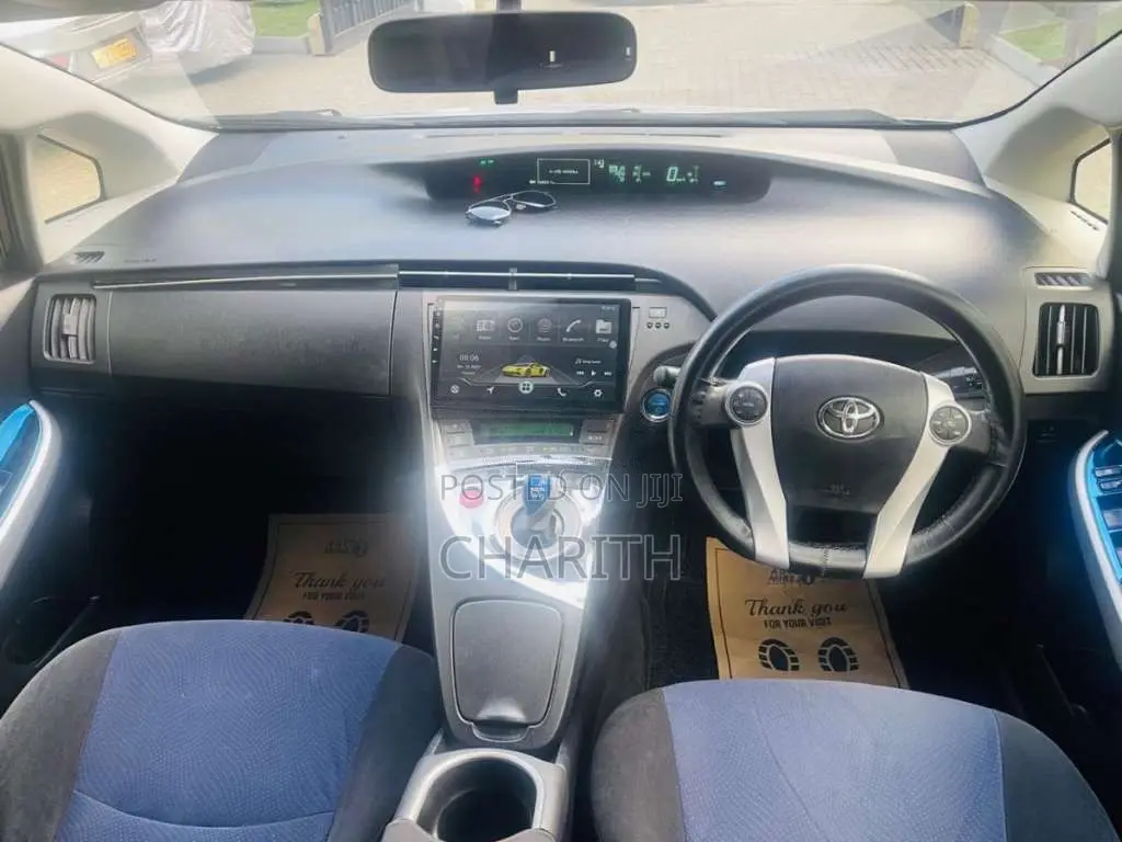Toyota Prius 2012 Car (Used)