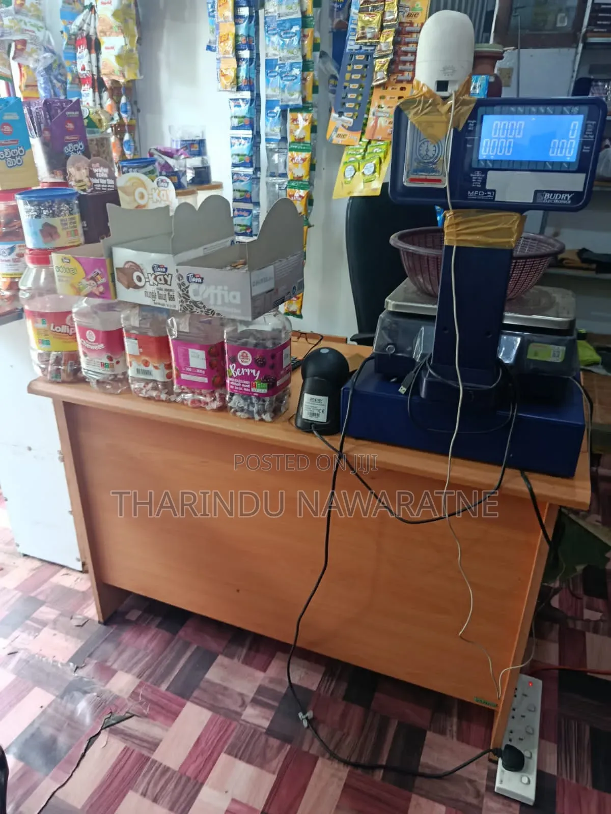 Removable Grocery Shop / Kadé – For Sale