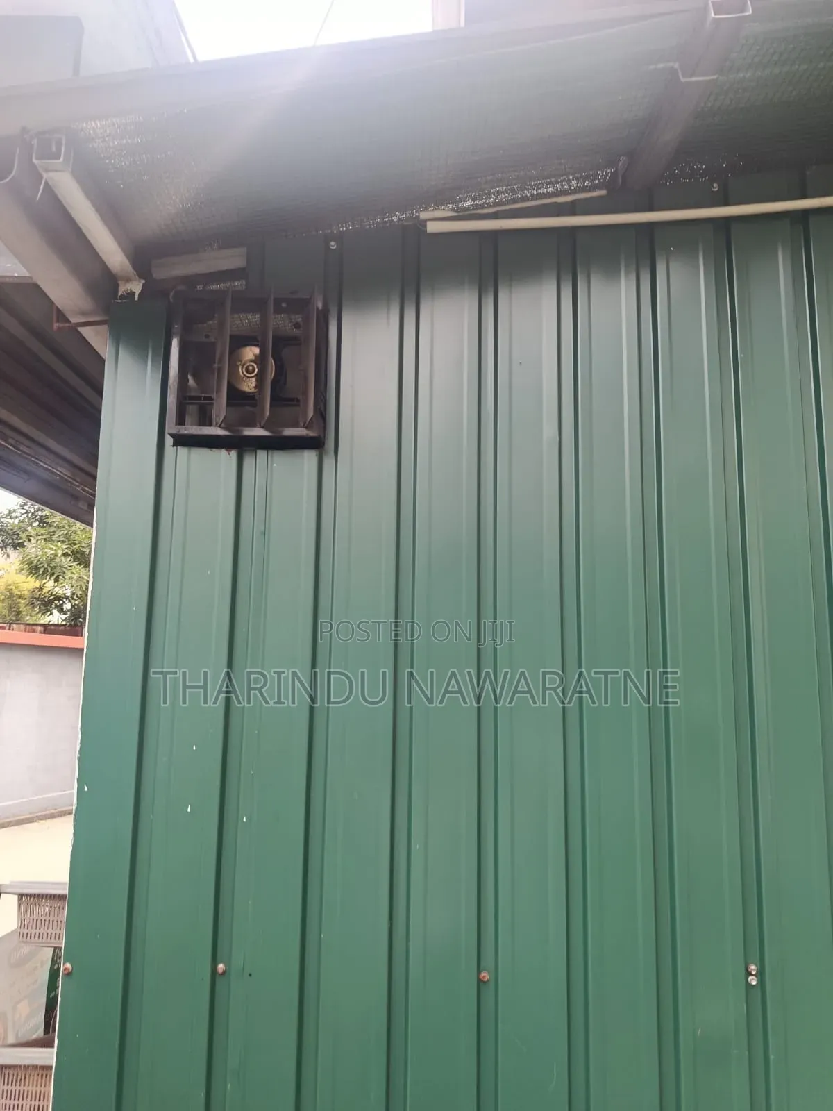 Removable Grocery Shop / Kadé – For Sale