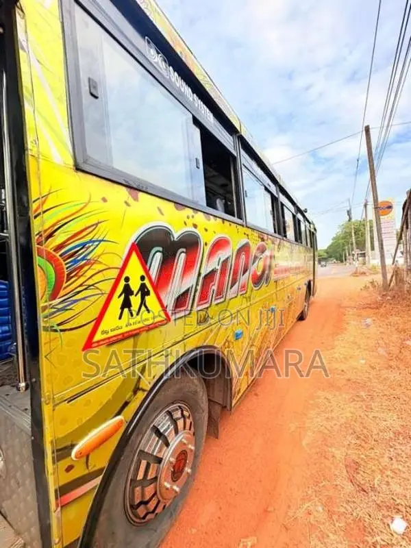 Tata  2010 Bus (Used)