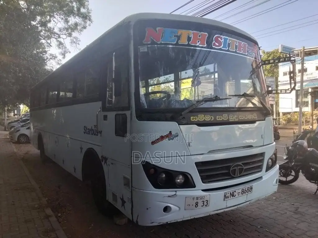 Tata Starbus 2010 Bus (Used)