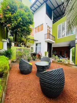 Modern Luxury House for Sale Pannipitiya