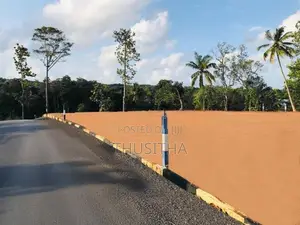 Kalagedihena Sapugasthenna Land for Sale