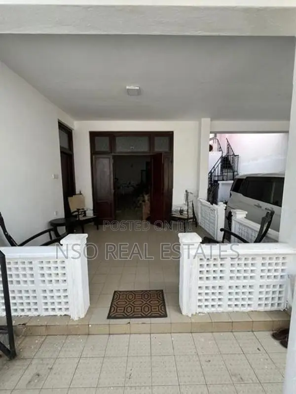 House for Sale – 42nd Lane, Wellawatte
