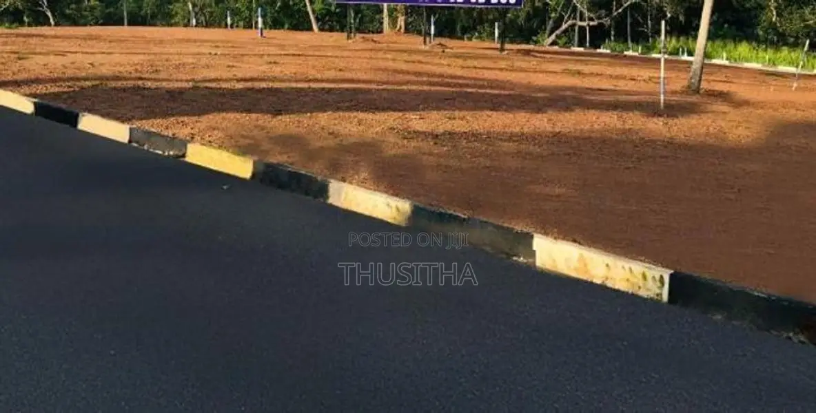 Kalagedihena Sapugasthenna Land for Sale