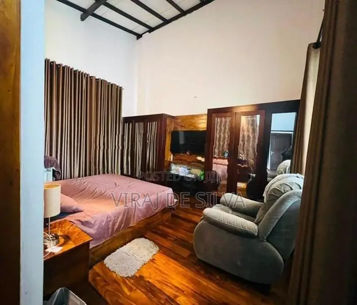 Modern Luxury House for Sale Pannipitiya