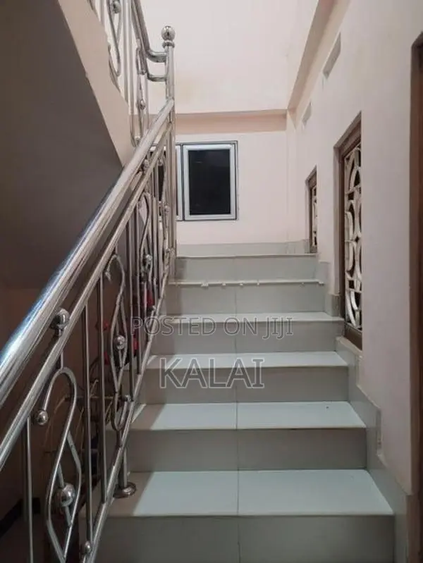 Upstair House for Rent at Nallur Jaffna