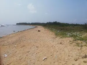 Beach Front Land for Sale in Pasikuda