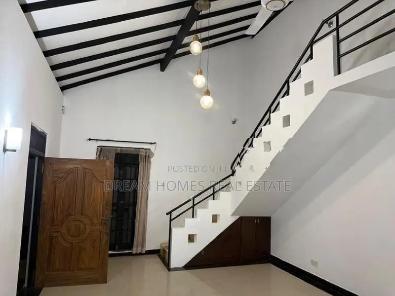 House for Sale –Malabe-Only 600m to Sliit Campus
