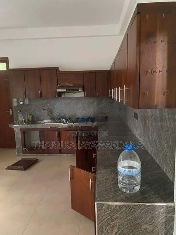 Modern Two Storey House for Rent Pannipitiya