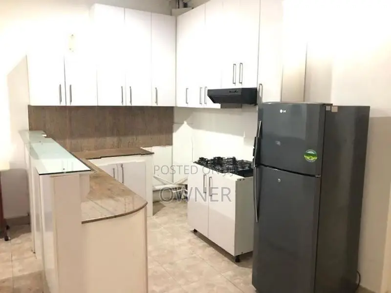 Beach Side Apartment Short Term Rent in Mount Lavinia