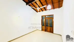 සුඛෝපභෝගී අලුත්ම නිවසක් විකිණීමට කුරුණෑගල
