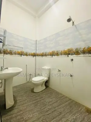 Peaceful Comfortable Holiday Bungalow in Katharagama