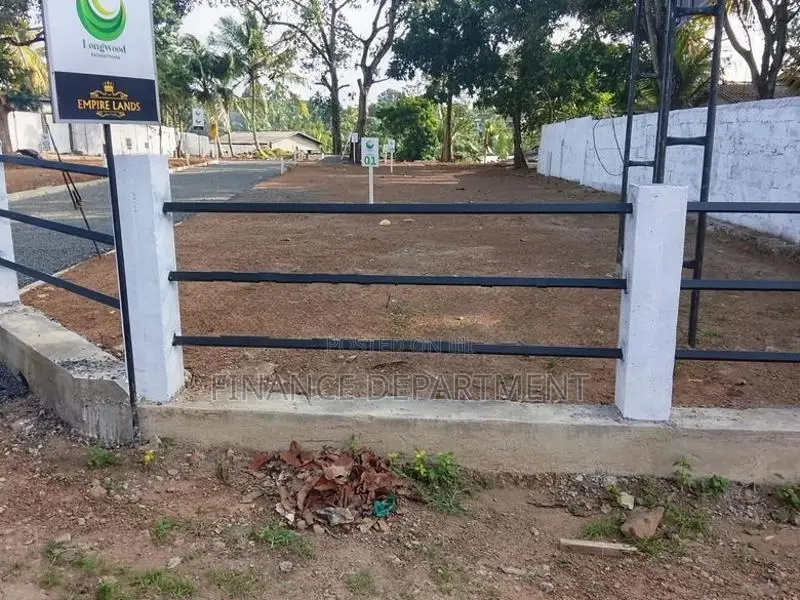 Exclusive Land Plots for Sale in Piliyandala Road Batakeththara