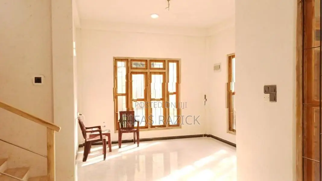 2 Storey House for Sale Paragahawela, Ukuwela
