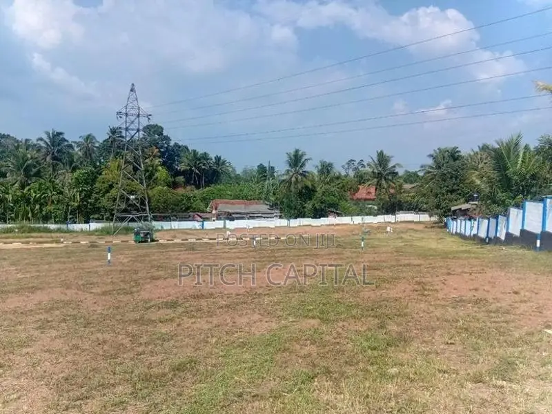 Lake Front Land Plot Bandaragama