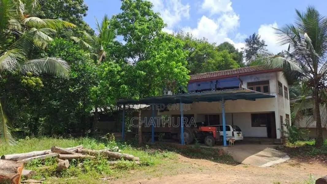 Factory for Rent in Agalawatta