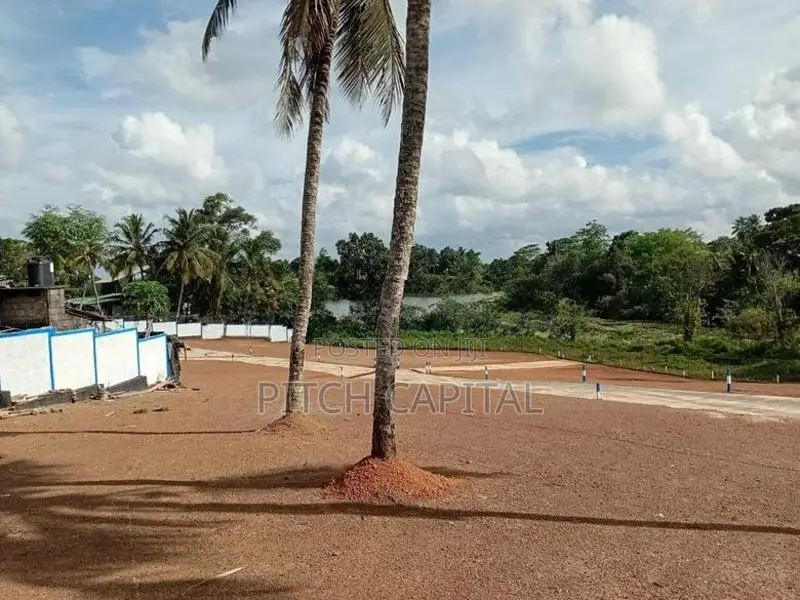 Lake Front Land Plot Bandaragama