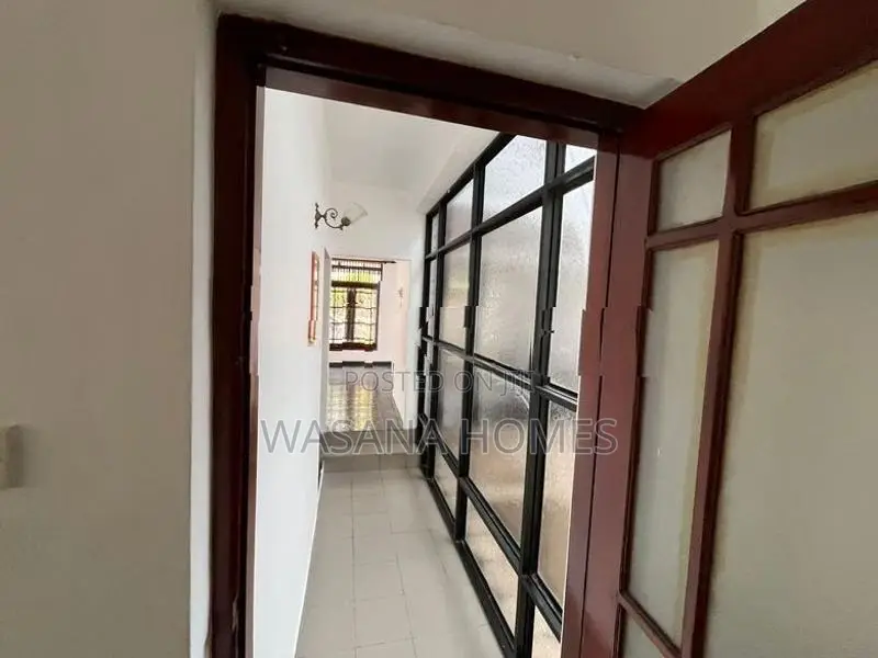 Two Storey House for Rent Dehiwala