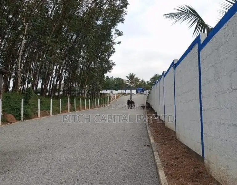 Land for Sale in Kaluaggala