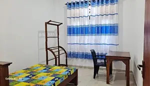 රැකියා නියුතු ගැහැනු ලමයි සදහා නවාතැන් පහසුකම් ඇත මීගොඩ