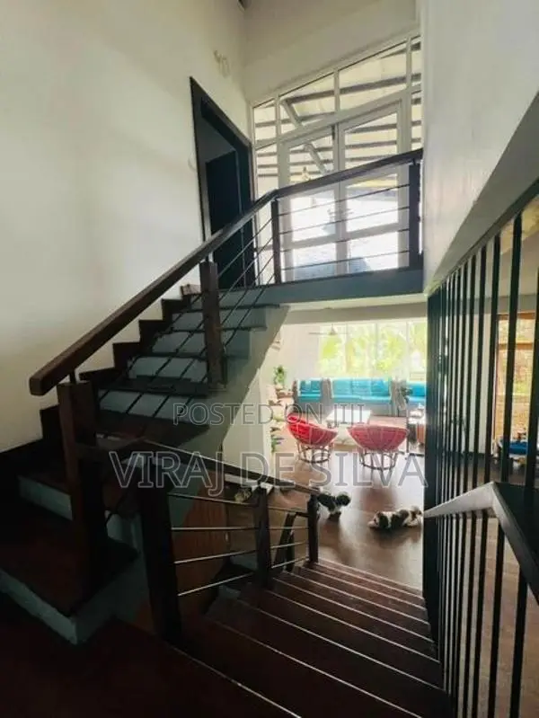 Modern Luxury House for Sale Pannipitiya