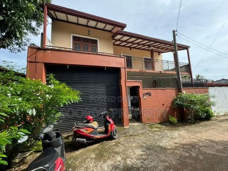 Near Colombo Road 2 Storey House for Sale Piliyandala