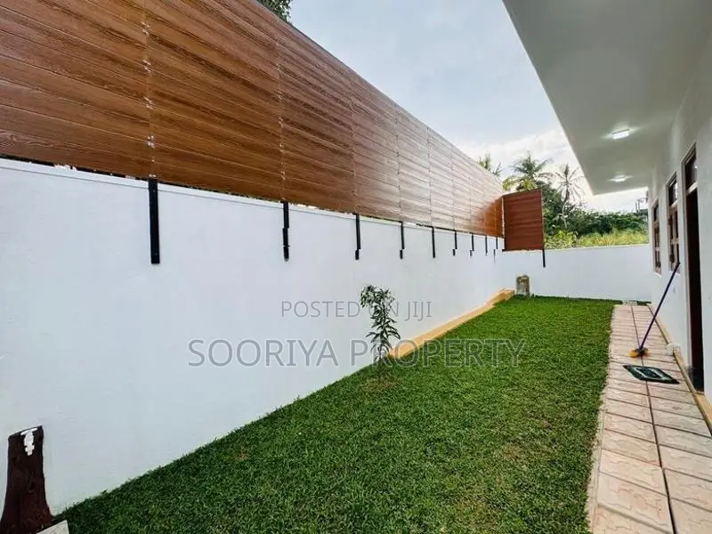 Luxury 2 Storey House for Sale in Piliyandala