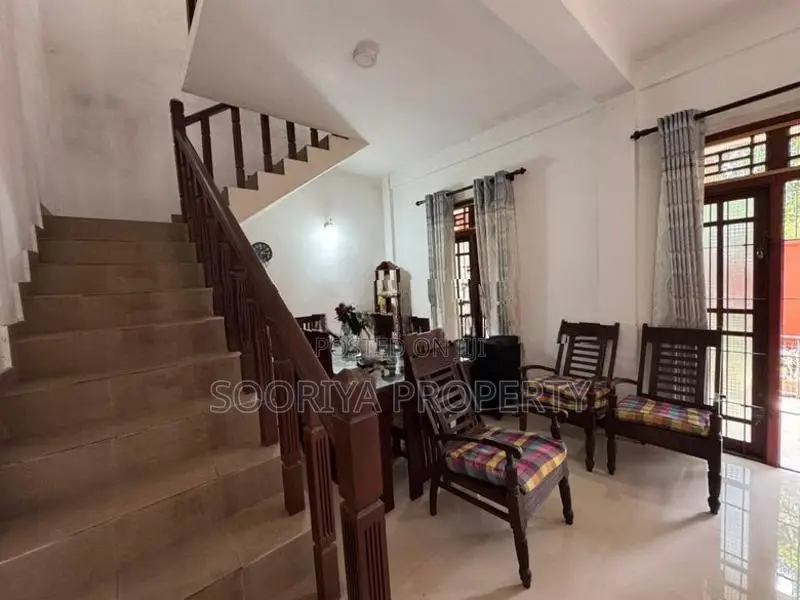 Near Colombo Road 2 Storey House for Sale Piliyandala