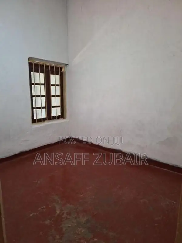 Annex for Rent in Balapokuna Vihara Road, Kirulapone