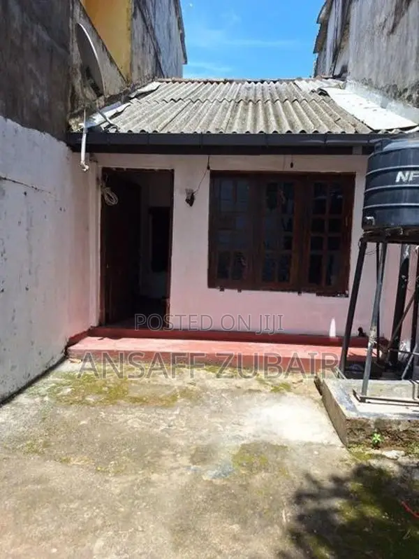 Annex for Rent in Balapokuna Vihara Road, Kirulapone