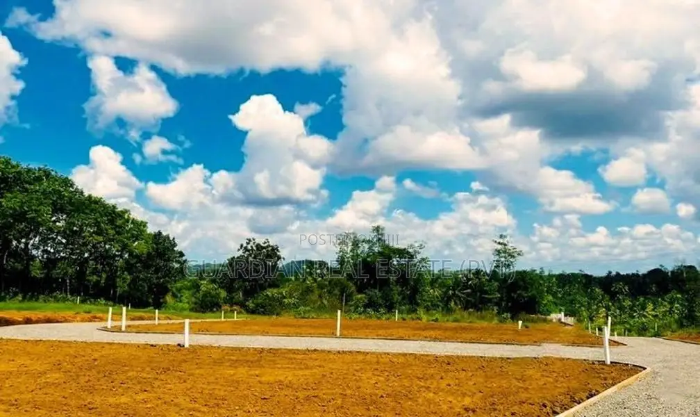 Luxury Land for Sale in Nawagamuwa