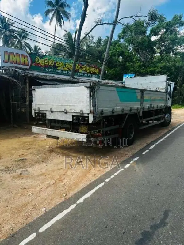 Isuzu FTR-33-M 2017 Lorry (Used)