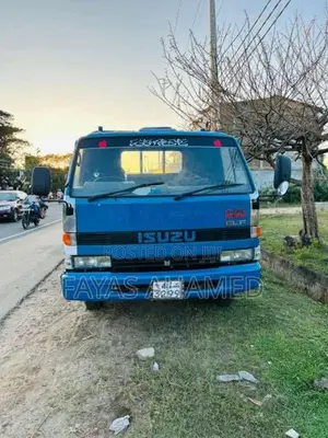 Isuzu Tipper 1981 Lorry (Used)