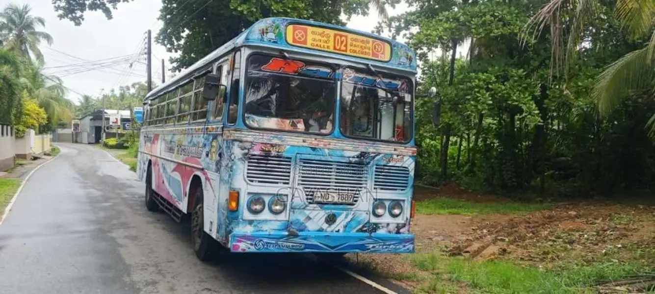 Ashok-Leyland Viking 2011 Bus (Used)