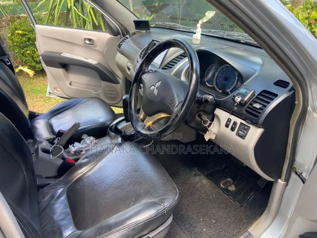 Mitsubishi L200 2007 Pickup (Used)