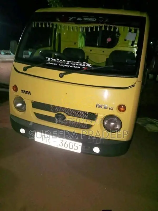 Tata Dimo Batta 2011 Lorry (Used)