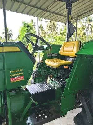 John-Deere 5045d 2022 Tractor (Used)