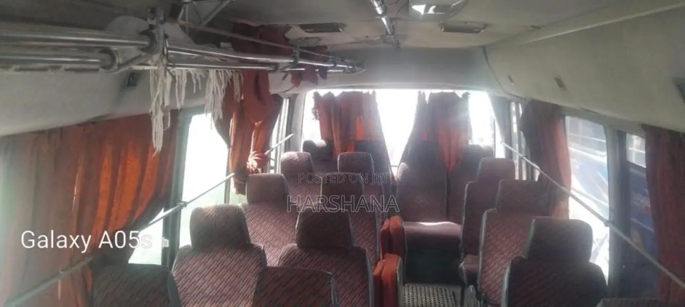 Mitsubishi Rosa 1991 Bus (Used)